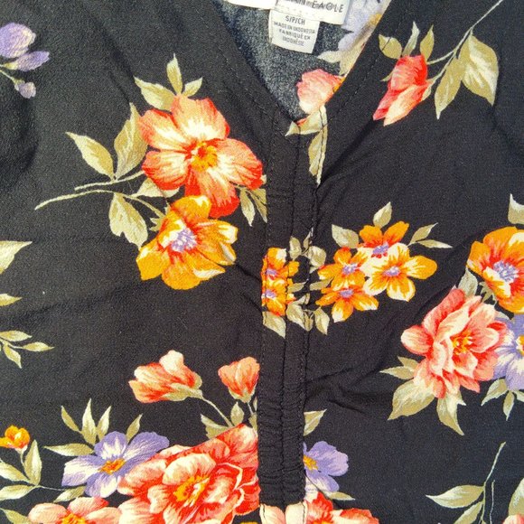 American Eagle Shirt Small Black Floral Cinch Front Tank Top Cami AEO whimsigoth - Picture 8 of 9